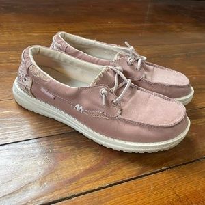 Hey Dude Pink Slip On Shoes with Snakeskin Detail | Sz 5 | Rose Pink